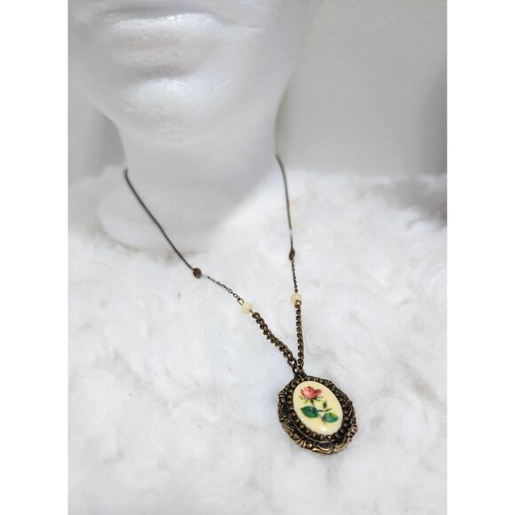 Vintage Filagree Floral Cameo Necklace Victorian Style Boho Jewelry Oval Framed - Picture 6 of 10